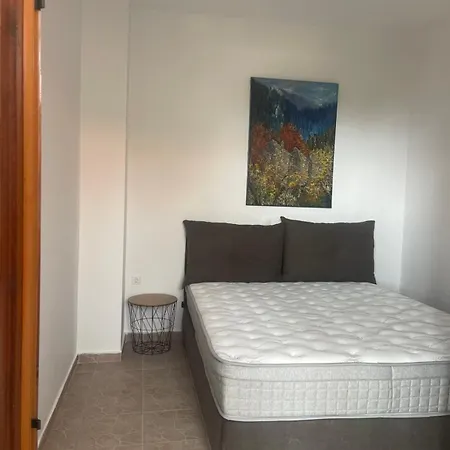 Vakantiehuis White Mesonette Athitos *